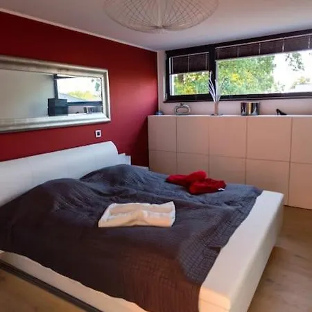 Luxurioeses Designhaus Mit Garten Villa *